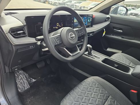 New 2026 Nissan Kicks SV w/ SV Premium Package AWD/4WD image 13