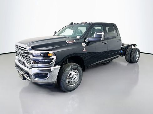 New 2026 RAM 3500 Tradesman w/ Chrome Appearance Group A image 3