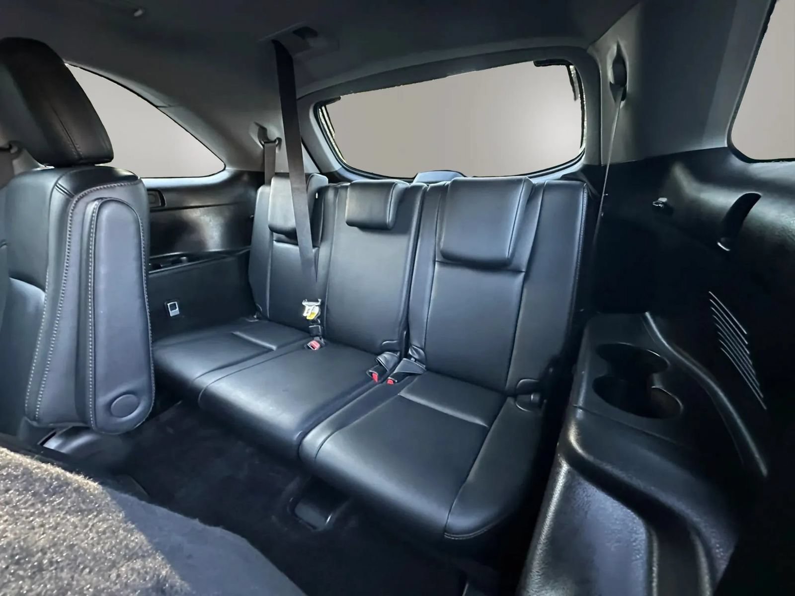 Used 2019 Toyota Highlander Limited FWD image 17