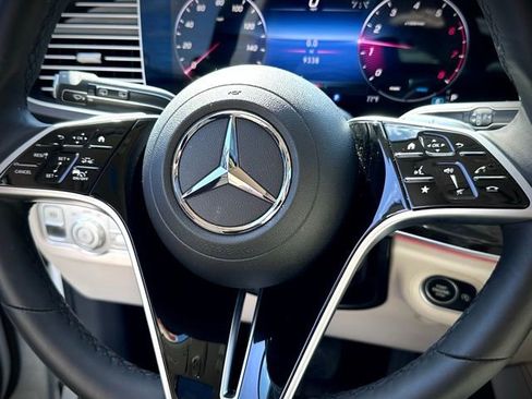 Certified 2025 Mercedes-Benz GLE 350 4MATIC image 15