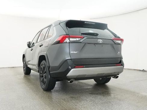 New 2025 Toyota RAV4 SE image 22
