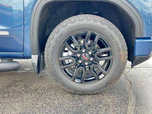Used 2026 GMC Sierra 1500 Elevation w/ Elevation Select Package AWD/4WD image 13