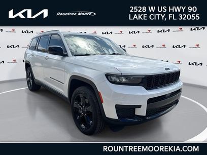 Used 2023 Jeep Grand Cherokee L Laredo