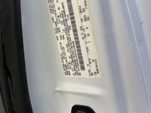 Used 2014 Ford E-350 and Econoline 350 Super Duty image 33