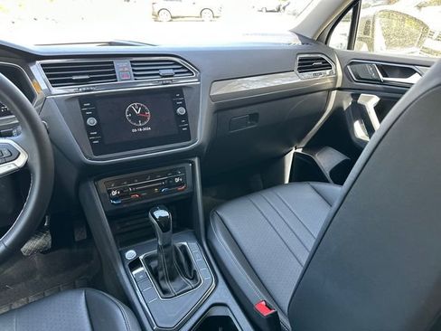 Used 2024 Volkswagen Tiguan Wolfsburg Edition image 15