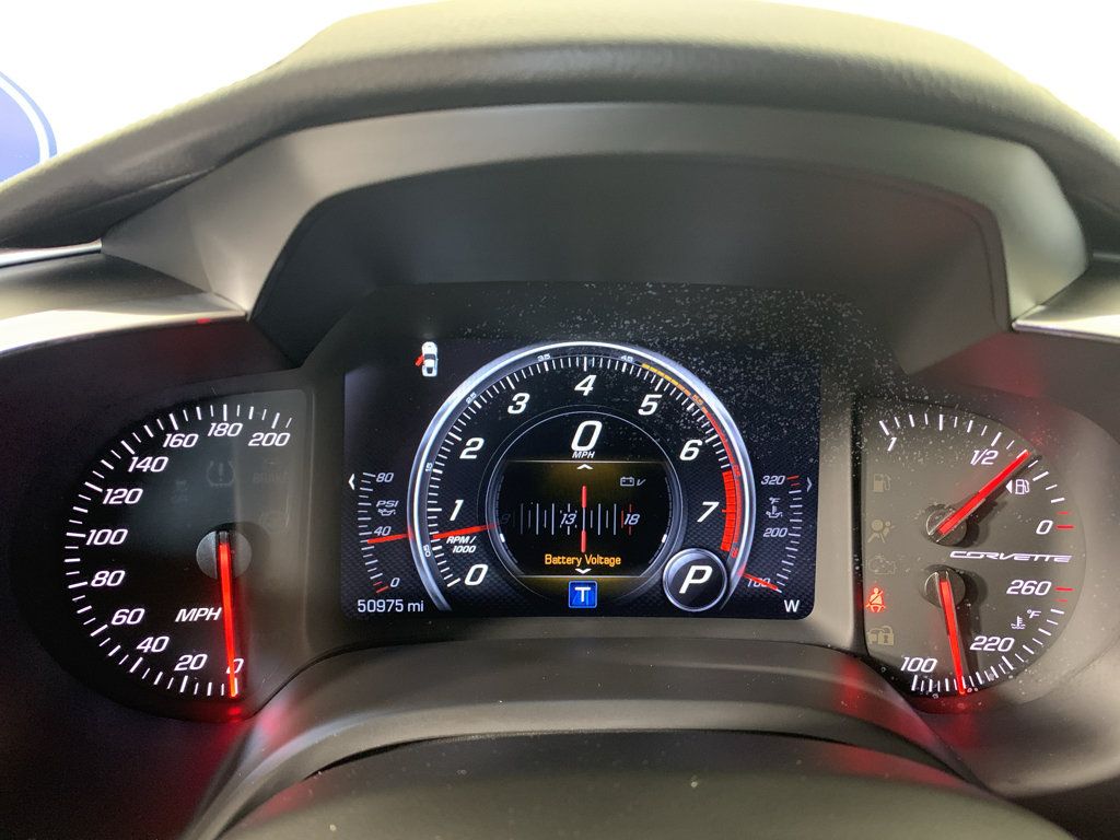 Used 2015 Chevrolet Corvette Stingray Coupe RWD image 22
