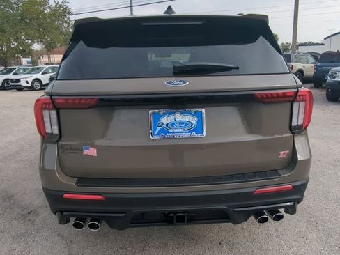 New 2026 Ford Explorer ST w/ Sun And Sound Package image 6