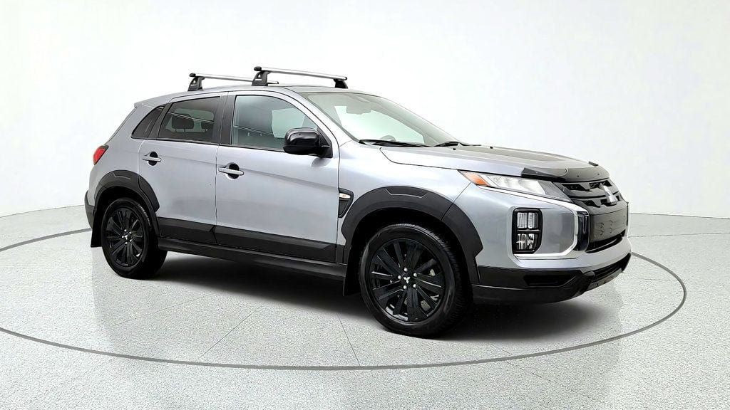 Used 2025 Mitsubishi Outlander Sport AWD image 3