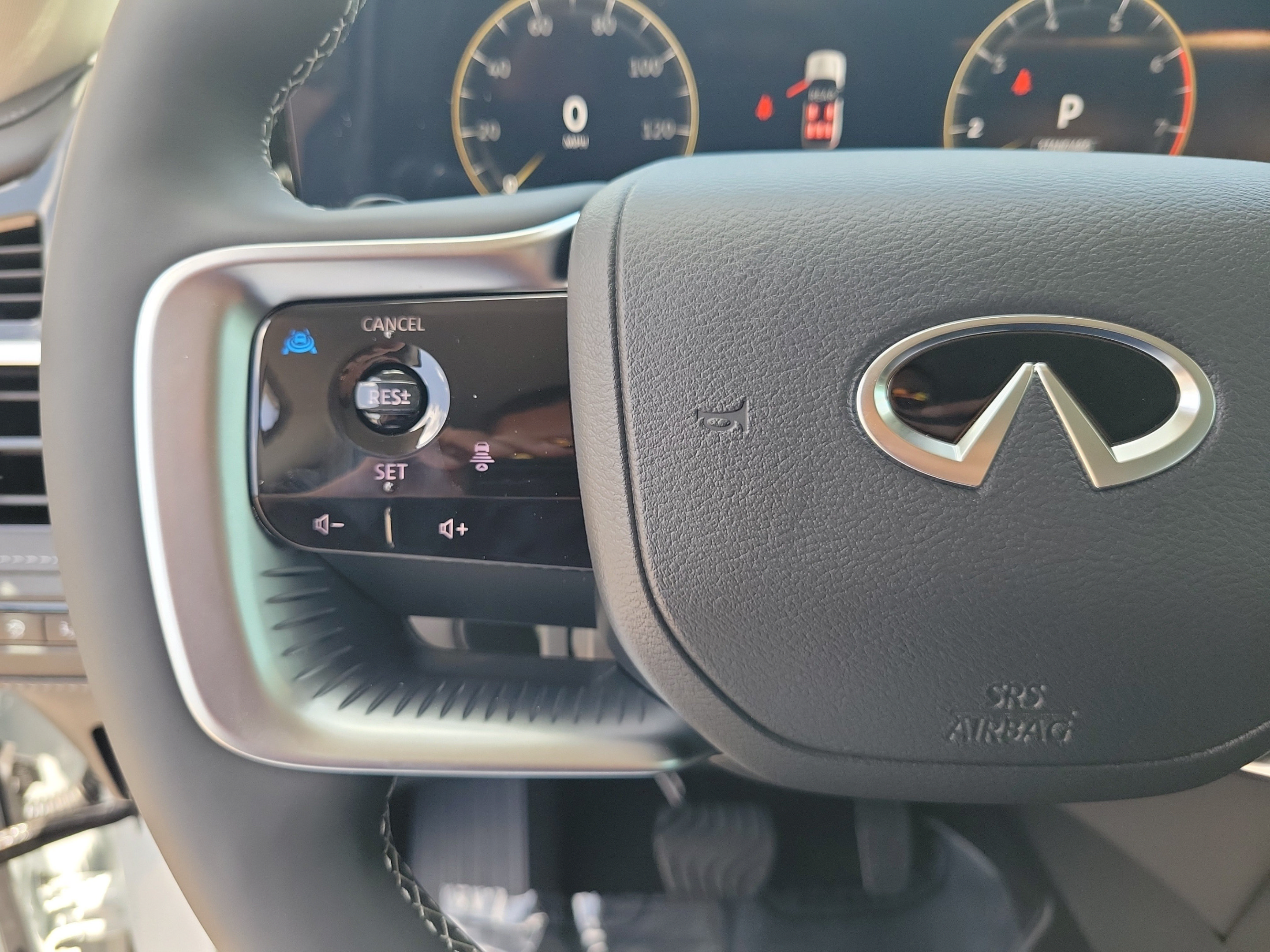 New 2027 INFINITI QX80 Luxe w/ Cargo Package RWD image 21