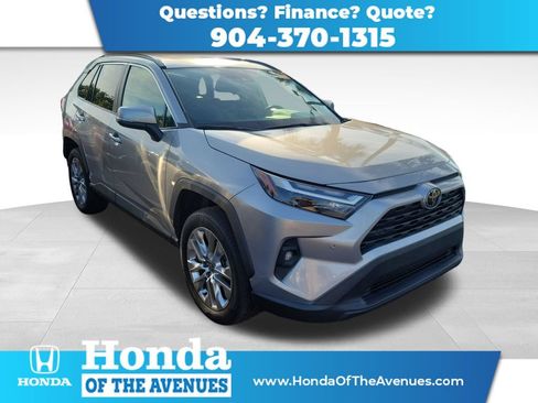 Used 2022 Toyota RAV4 XLE Premium AWD/4WD image 1