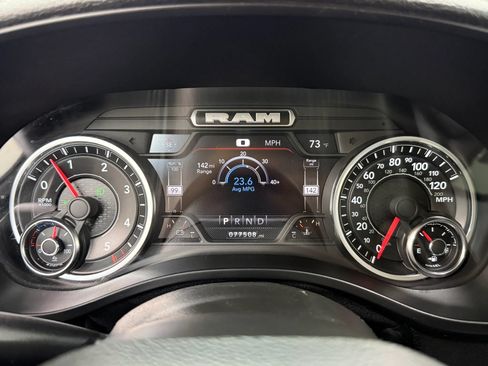 Used 2022 RAM 1500 Laramie AWD/4WD image 20