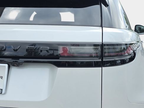 New 2026 Land Rover Range Rover Velar Autobiography AWD/4WD image 36