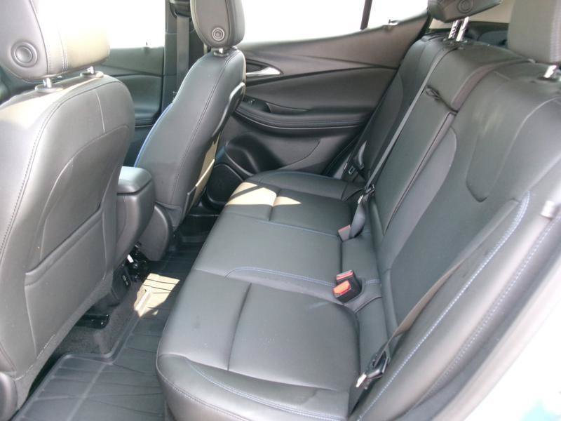 Used 2025 Buick Encore GX Sport Touring w/ Experience Buick Package FWD image 10