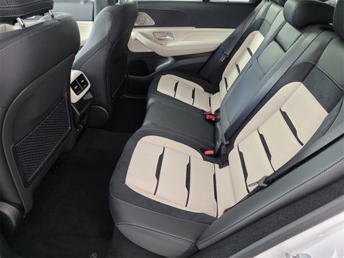 New 2026 Mercedes-Benz GLE 53 AMG 4MATIC image 11