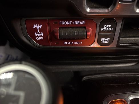 Used 2020 Jeep Gladiator Rubicon image 37