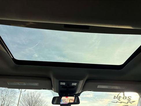 Used 2014 RAM 1500 Sport w/ Sport Premium Group image 12