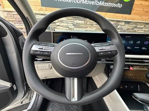 New 2026 Hyundai Tucson SEL image 17