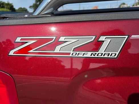 Used 2016 Chevrolet Silverado 1500 LTZ Z71 w/ LTZ Plus Package AWD/4WD image 11