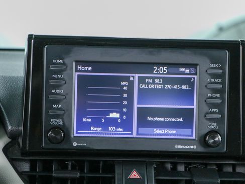 Used 2022 Toyota RAV4 XLE FWD image 19
