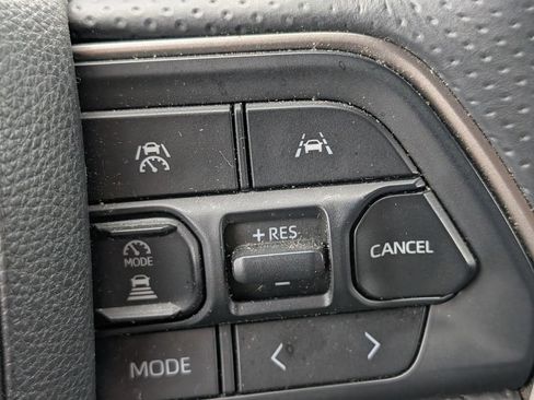 Used 2026 Toyota 4Runner SR5 AWD/4WD image 20