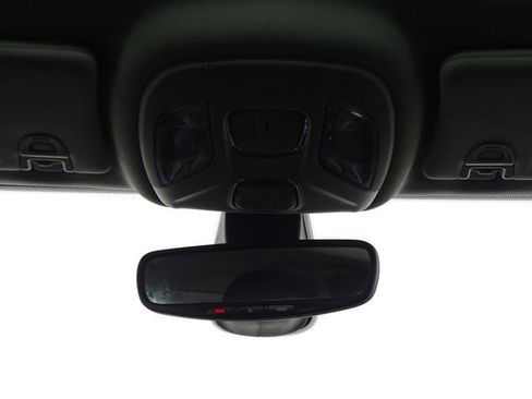 Used 2018 Jeep Compass Limited w/ Navigation Group image 31