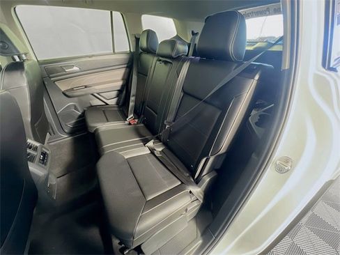 Used 2023 Volkswagen Atlas SE image 26