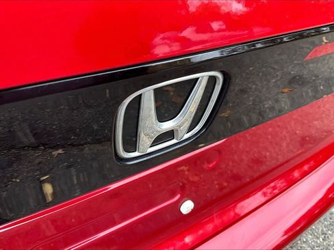 Used 2023 Honda Accord LX image 28