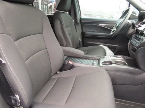 Used 2021 Honda Passport Sport image 35