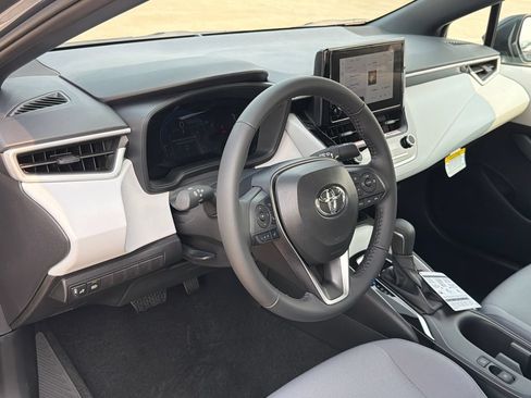 New 2026 Toyota Corolla SE FWD image 18