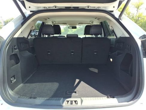 Used 2024 Ford Edge SEL w/ Convenience Package AWD/4WD image 8