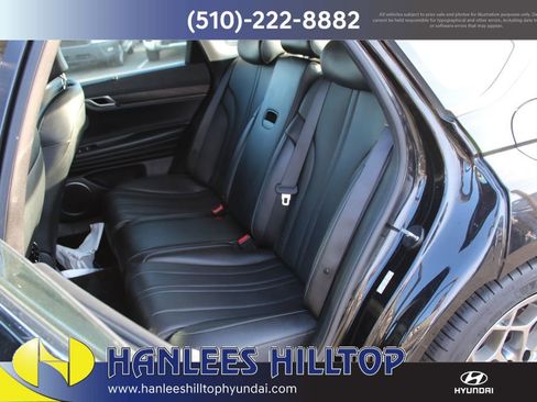 Used 2021 Genesis G80 2.5T w/ Advanced Package image 15