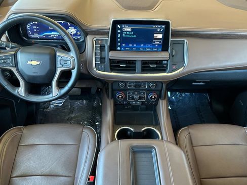 Certified 2023 Chevrolet Tahoe High Country w/ Premium Package AWD/4WD image 14