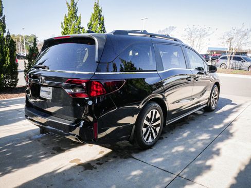 Used 2026 Honda Odyssey EX-L image 10