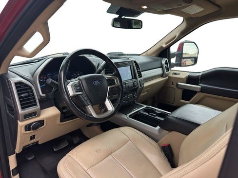 Used 2021 Ford F250 Lariat w/ Lariat Value Package AWD/4WD image 7