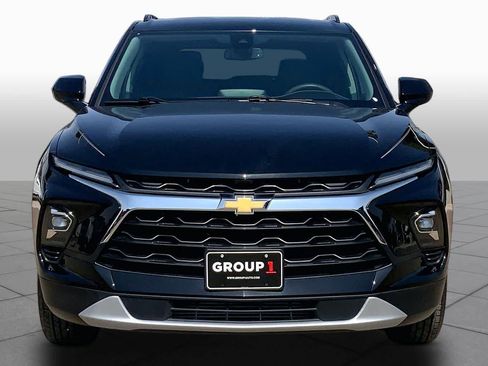 Used 2024 Chevrolet Blazer LT w/ Convenience Package FWD image 4