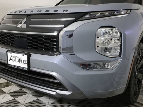 Used 2025 Mitsubishi Outlander SEL FWD image 43