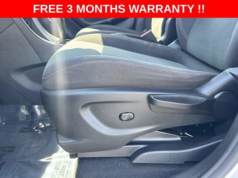 Used 2017 Chevrolet Trax LS AWD/4WD image 13