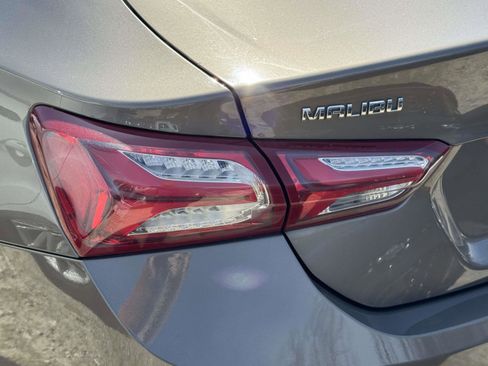Used 2020 Chevrolet Malibu LT image 7