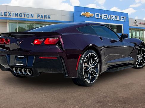 Used 2017 Chevrolet Corvette Stingray Coupe w/ Carbon Flash Badge Package image 13