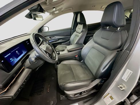 Used 2024 Nissan Ariya AWD image 13