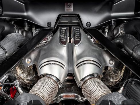 Used 2024 Ferrari 296 GTB RWD image 30