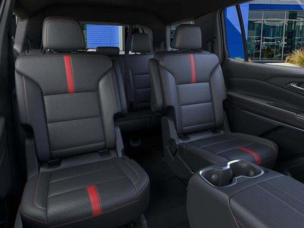 New 2026 Chevrolet Traverse RS FWD image 48