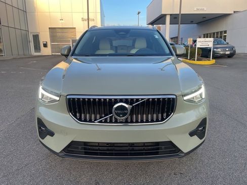 Certified 2023 Volvo XC40 B5 Plus w/ Driver Assist Package image 6