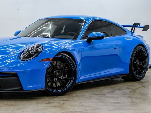 Used 2022 Porsche 911 GT3 image 3