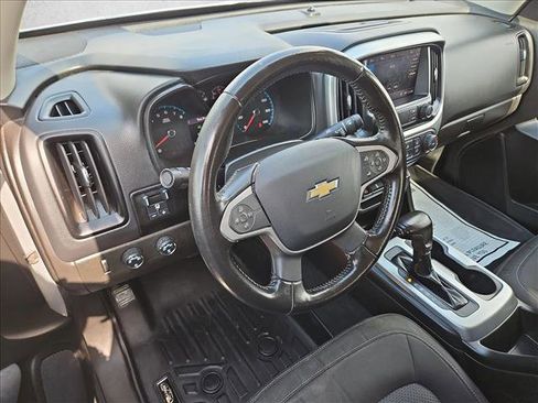 Used 2020 Chevrolet Colorado LT image 9