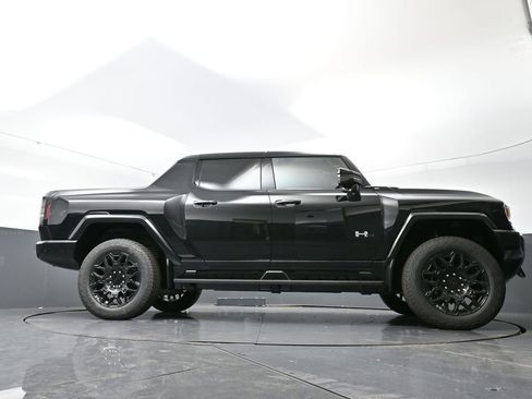 New 2025 GMC Hummer EV 2X w/ LPO, Sport Package image 46