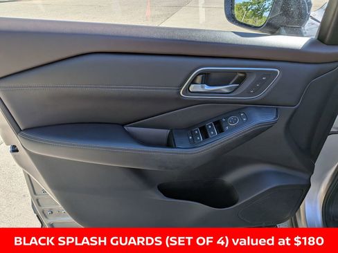 Certified 2021 Nissan Rogue SL w/ Premium Package AWD/4WD image 27