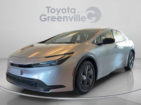 Certified 2025 Toyota Prius LE FWD image 1