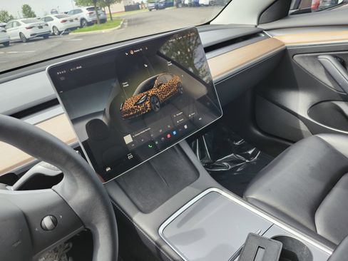 Used 2022 Tesla Model 3 Long Range image 28