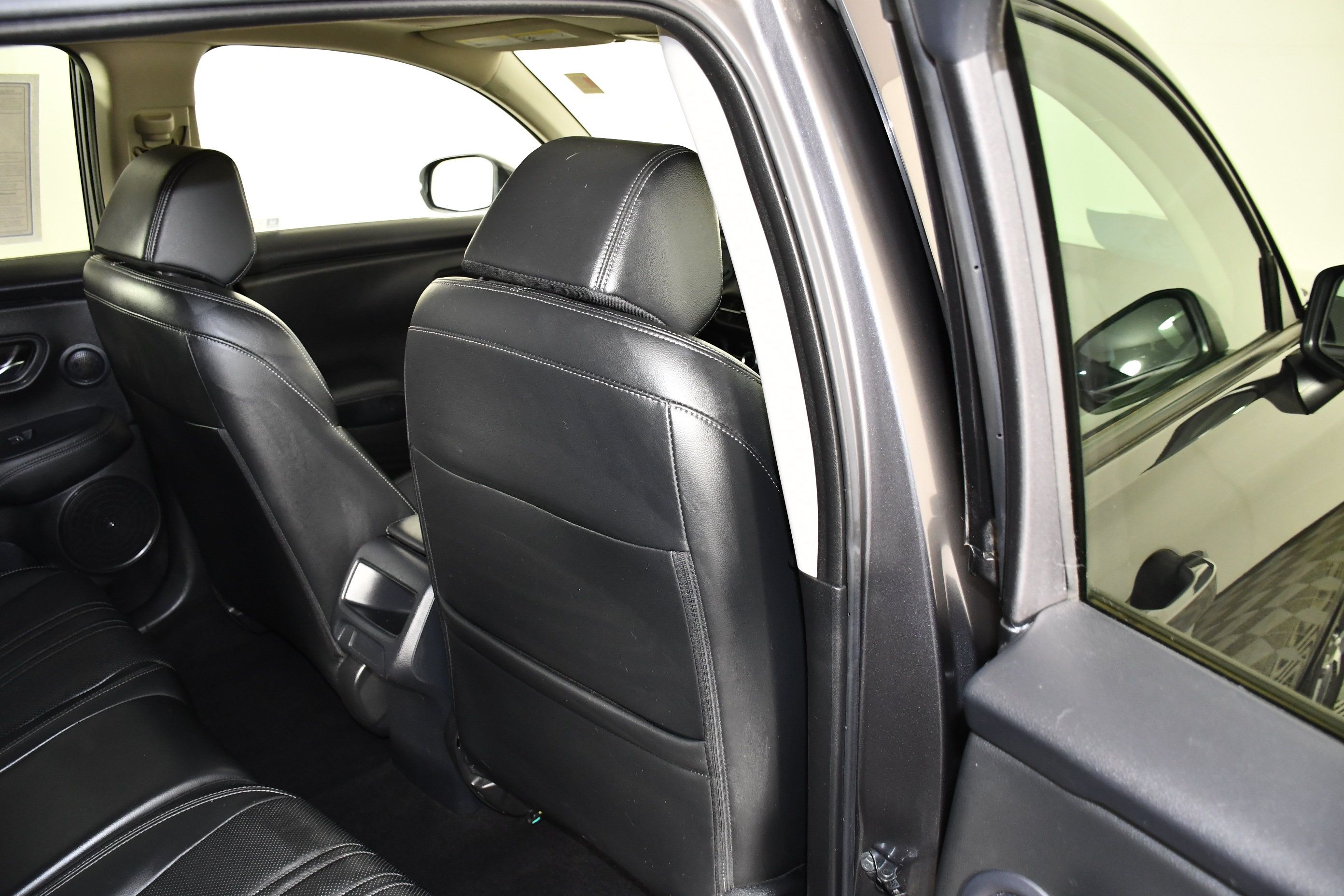 Certified 2023 Honda HR-V EX-L image 42